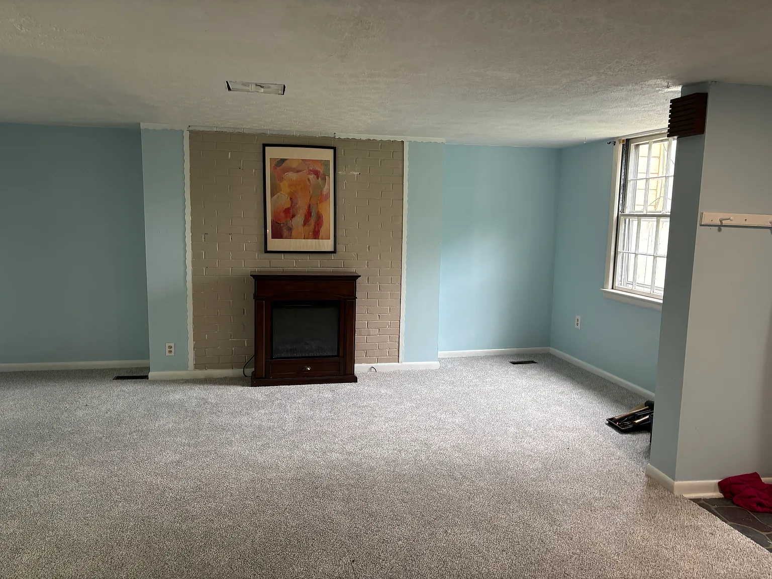 2 bed, 1200 sqft, $1,650 — Photo 4