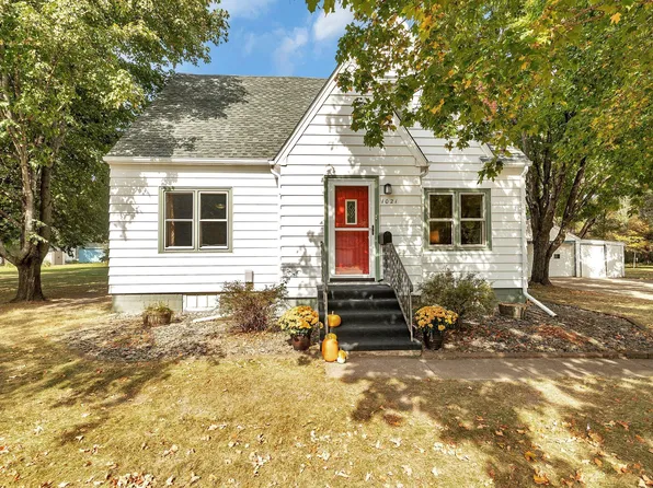 1021 1st St S, Cold Spring, MN 56320