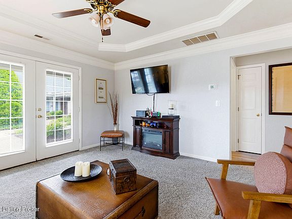 5th image of 8411 Aspen Glen Way