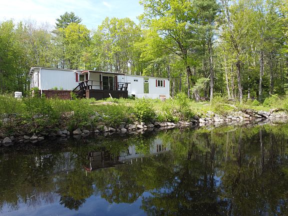 4th image of 1597 Sanford Rd #1