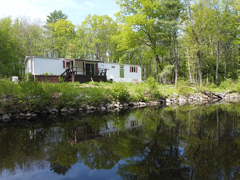 1597 Sanford Rd #1 — Photo 4