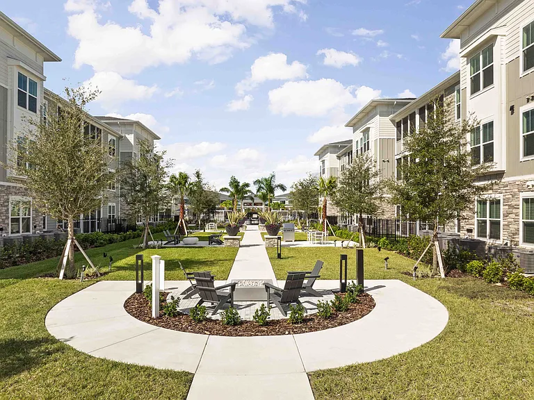 Verity Luxury Apartments — Photo 36