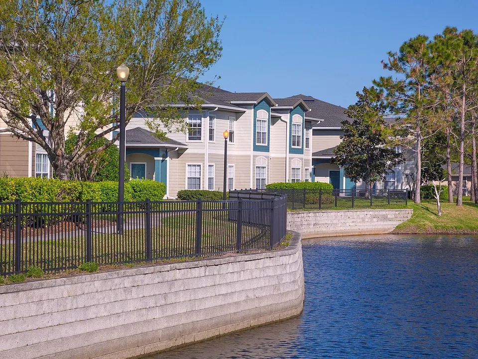 Hawthorne Village apartments community photo