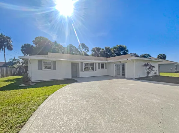 2913 SW Bridge Street, Port St Lucie, FL 34953