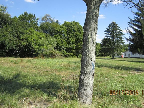 2nd image of 142 E Delason Ave