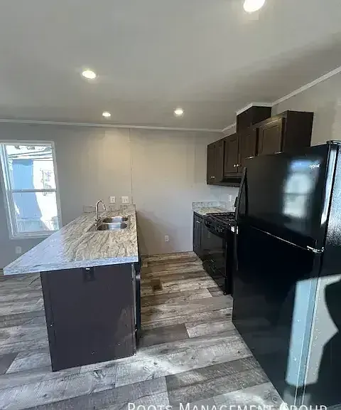 1432 Winona St #1432WN — Photo 2