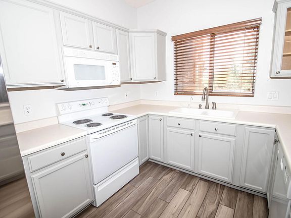 4th image of 8880 E Paraiso Dr Unit 101