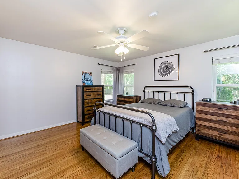 8323 Lorrie Dr — Photo 24