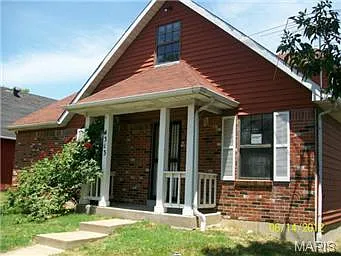 4313 E Fairfax Ct photo 1