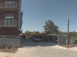304 E 6th St, Austin, TX 78701