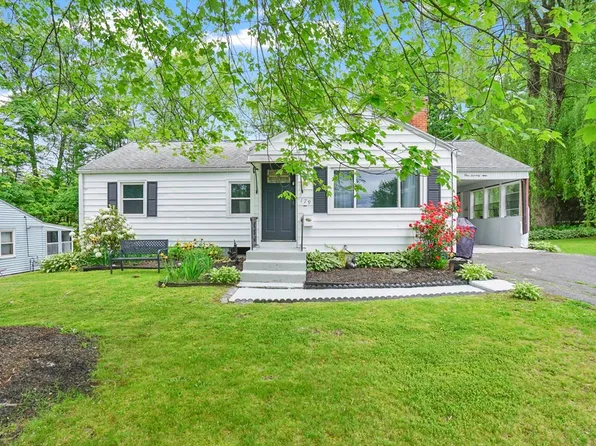 179 Knollwood St, Springfield, MA 01104