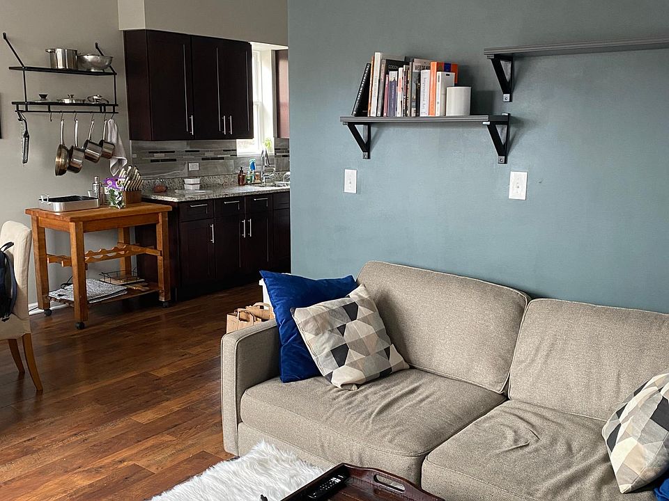 1st image of 3614 S Hermitage Ave #2