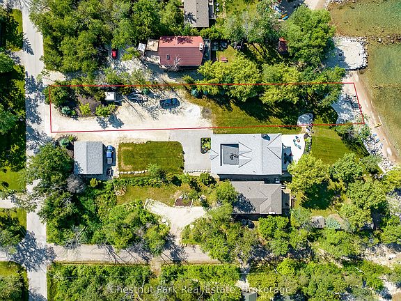 3rd image of 45 Glen Rd