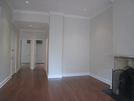 Rented by Citi Habitats | media 25