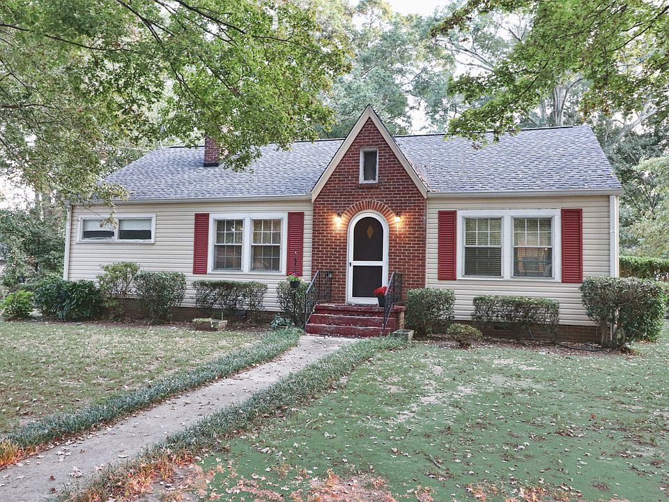1st image of 2589 Sloan St