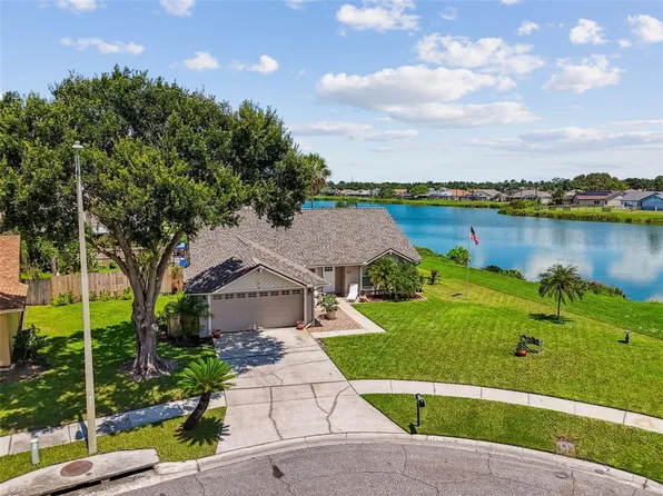 1901 White Cedar Way, Brandon, FL 33511