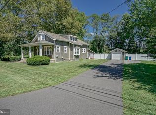 4306 Sunset Ave, Levittown, PA 19056