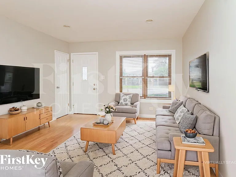 7744 Lotus Ave — Photo 4