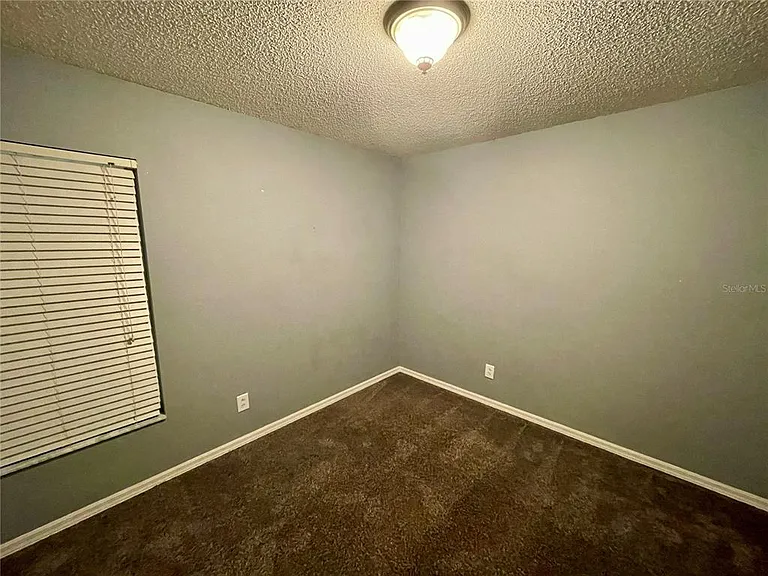 12119 Warwick Cir — Photo 19