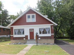 8954 Forest Ave, Saint Louis, MO 63114