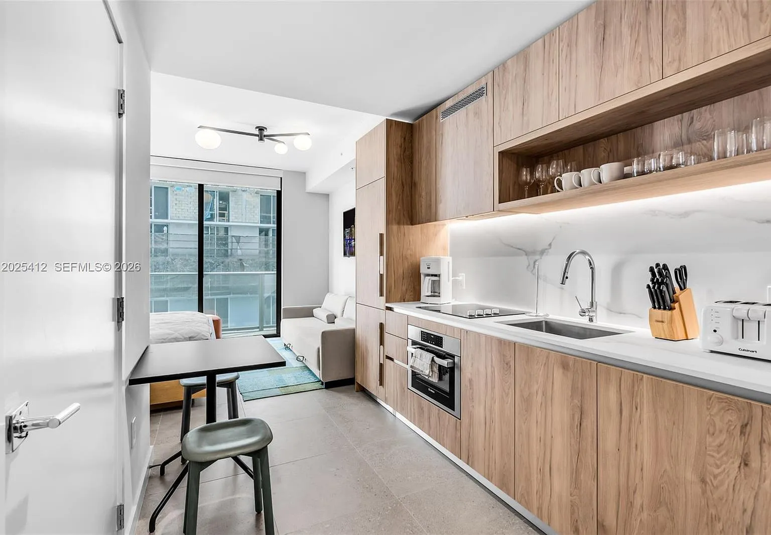 Studio, 1.0 bath, 345 sqft, $2,900 — Photo 3