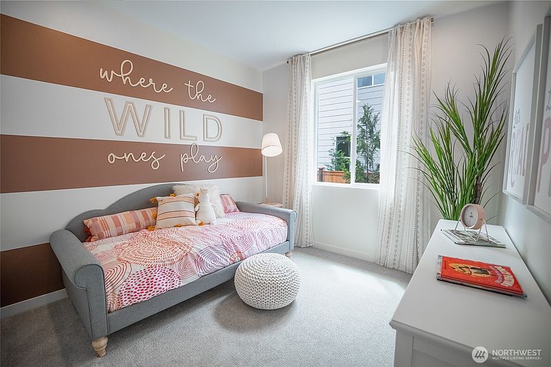 4th image of 18505 135th Avenue E #122