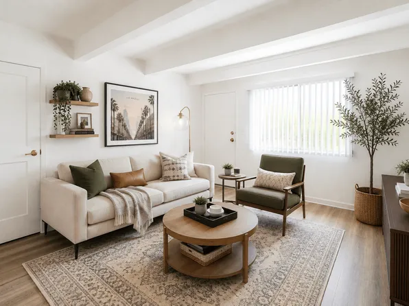 Marina Breeze Apartments