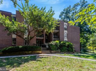 Woodburn Village Condo, Annandale, VA 22003