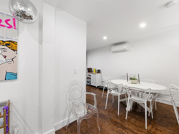 3rd image of 192 1st Ave #4