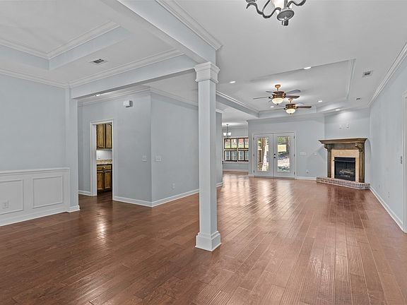 4th image of 75 Spearhead Dr
