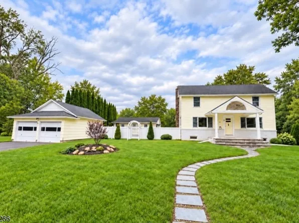 16 Washington St, Knowlton Twp., NJ 07832