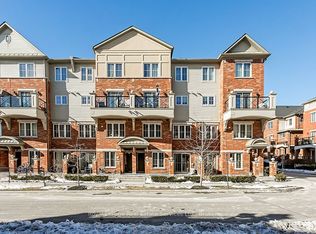 47 Hays Blvd #23, Oakville, ON L6H 0J1