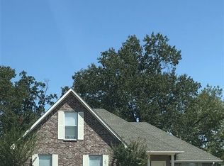 519 Wildberry Dr, Pearl, MS 39208