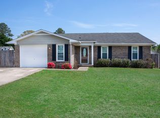 1796 Wayside Rd, Raeford, NC 28376