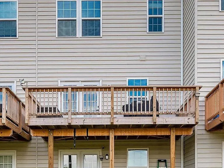 391 Ontario Dr — Photo 20