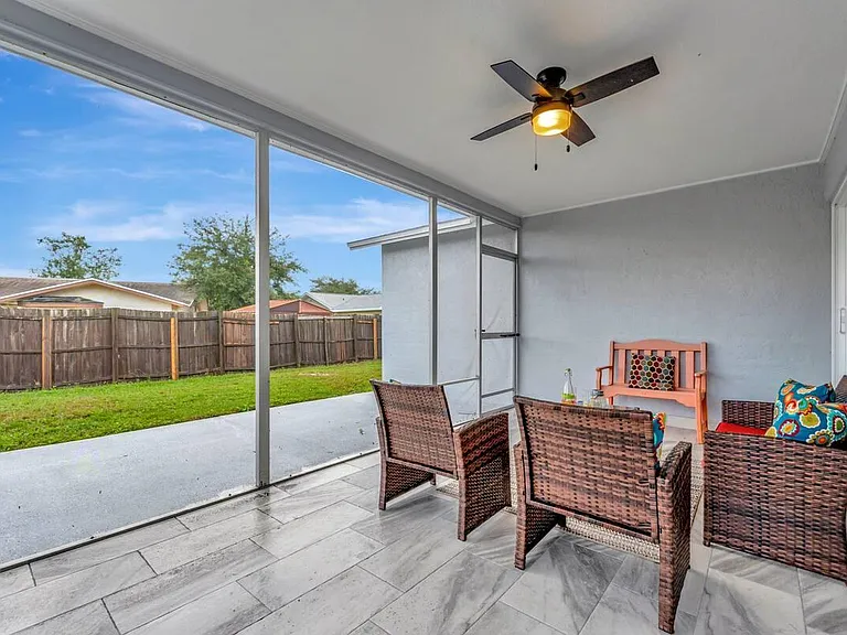 13221 Ridge Rd — Photo 23