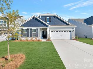 1320 Fremont Dr, Wingate, NC 28174
