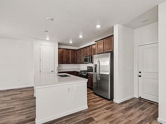 5th image of 17409 E 95th Place