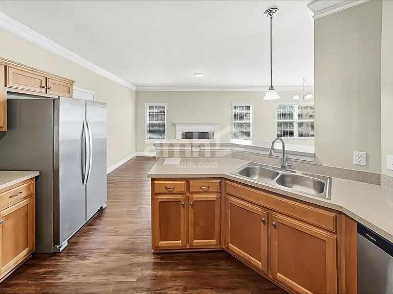 5000 Idaho Dr — Photo 4