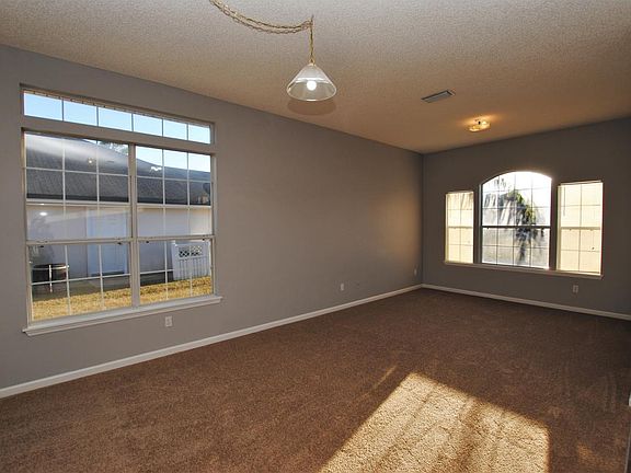 4th image of 191 Dover Bluff Dr