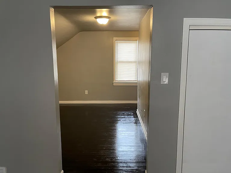 19374 Dean St — Photo 22