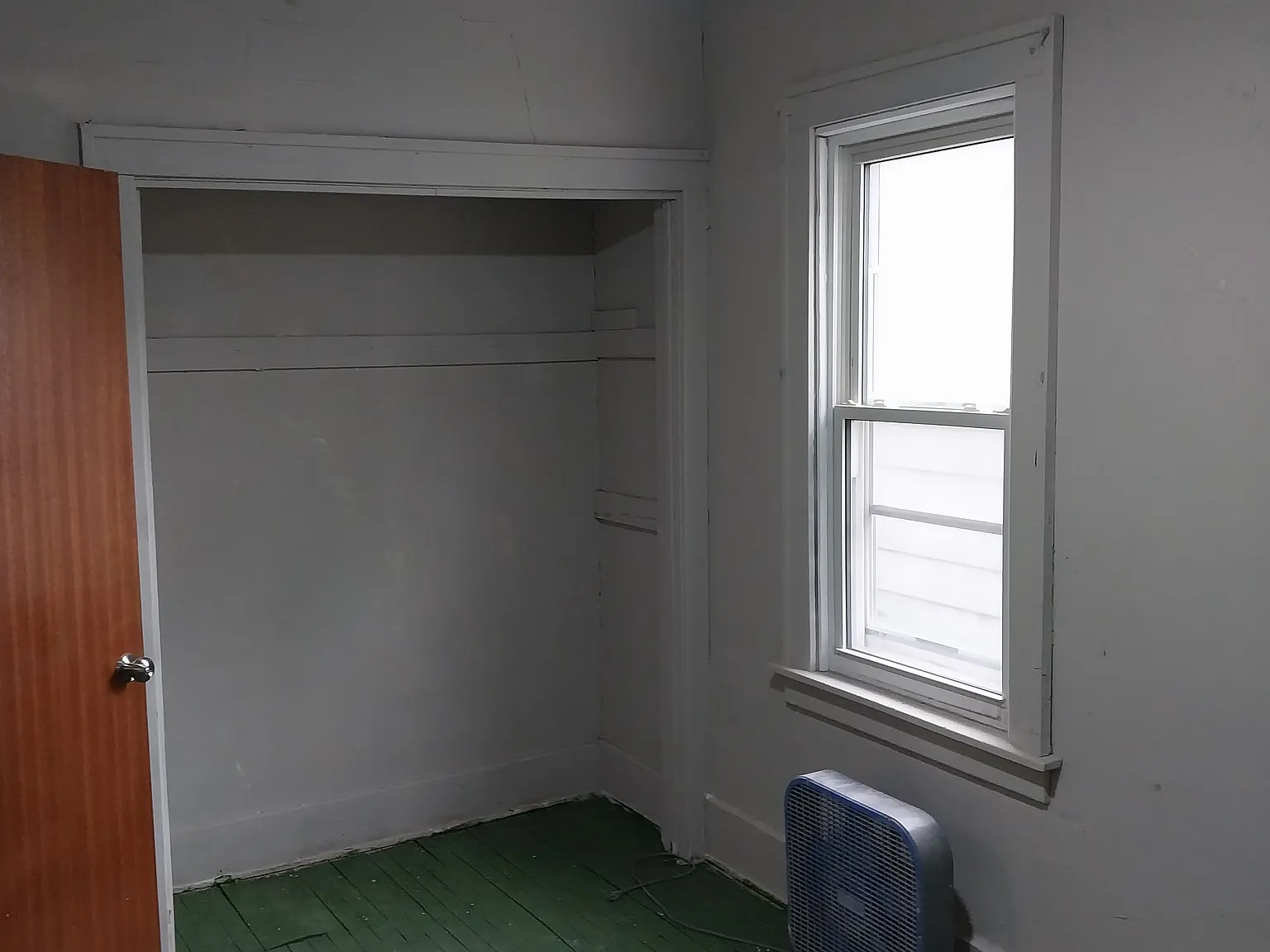 15350 Alden St — Photo 3