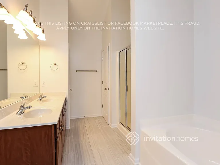 319 Oakland Hills Way — Photo 16