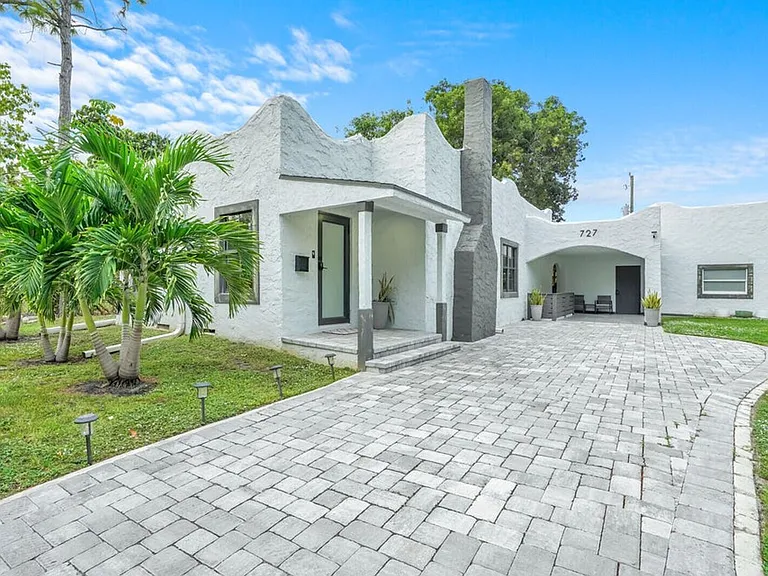 727 S Fernwood Dr — Photo 10