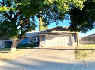 940 Bonta Ave, Gustine, CA 95322
