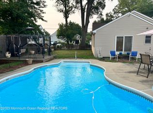 24 Dalby Pl, Middletown, NJ 07748