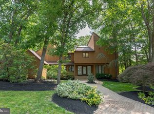 1 Nolen Cir, Voorhees, NJ 08043