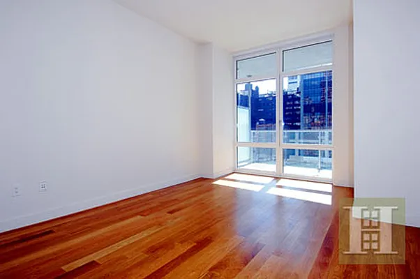 Rented by Halstead Real Estate | media 5