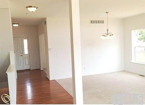 Similar Augusta Dining