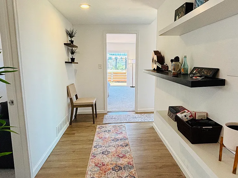 1141 Avenida Amantea — Photo 16